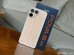 Unboxing Tecno Pova 8 5G: Desain Futuristik dengan Alive Matrix Display