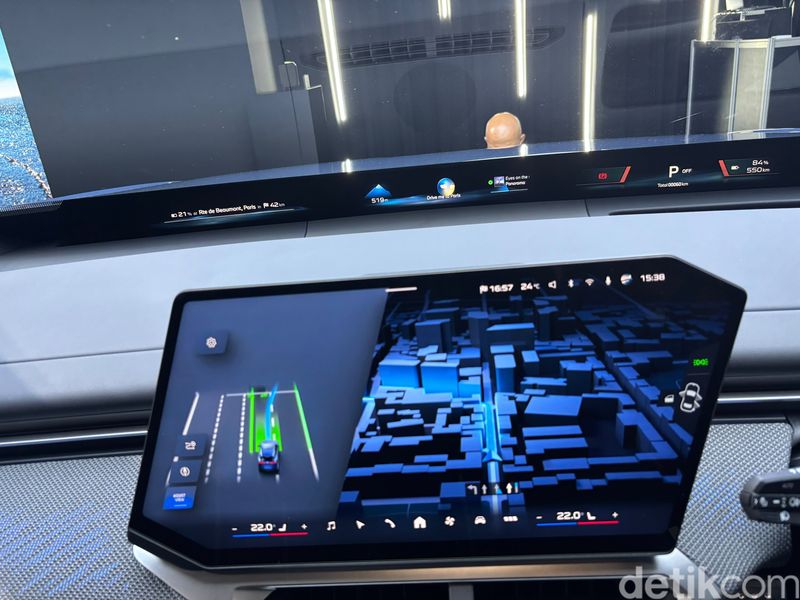 detikOto berkesempatan untuk langsung melakukan test drive The New BMW iX3 di Bangkok, Thailand.