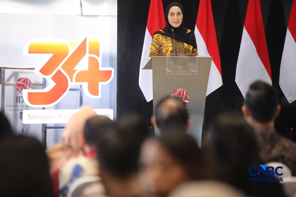 Wakil Ketua DPR RI, Sari Yuliati saat menyampaikan pemaparan dalam Investment Forum 2026 di Bursa Efek Indonesia (BEI), Jakarta, Rabu (15/7/2026). (CNBC Indonesia/Faisal Rahman)