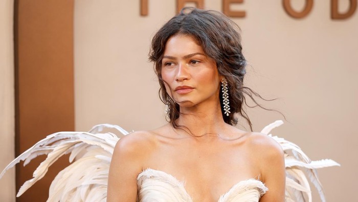 Zendaya menghadiri pemutaran perdana film 