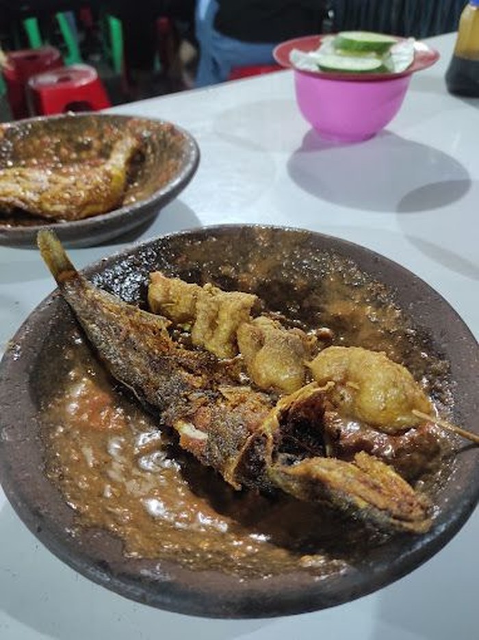 10 Pecel Lele Enak di Jakarta, Lauknya Melimpah Mulai Rp 15 Ribuan!