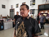 Bupati Sumedang Ancam Sanksi Tegas ASN yang Main Judi Online