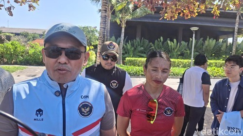 Chief de Mission (CdM) atau Ketua Delegasi Tim Indonesia untuk Asian Games Aichi-Nagoya 2026, Todotua Pasaribu, saat ditemui di Sanur, Denpasar, Kamis (16/7/2026). (Foto: abiola Dianira/detikBali)