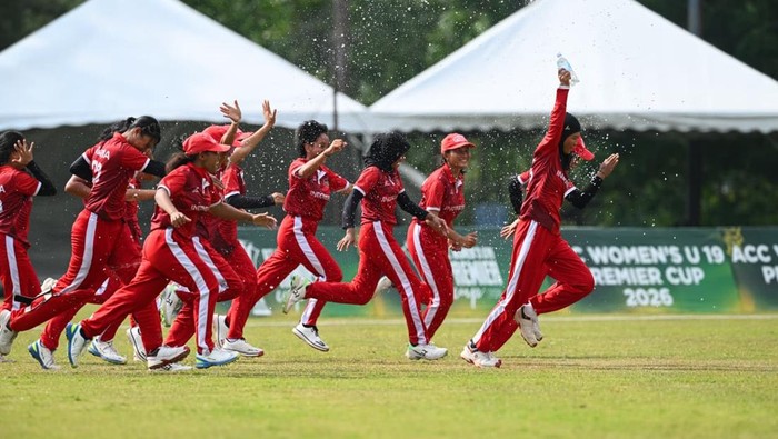 Tim Nasional Cricket Putri Indonesia U-19 memastikan lolos ke ACC Womens U-19 Asia Cup 2026. Kepastian lolos ke Piala Asia diraih setelah Indonesia menembus babak semifinal ACC Womens U-19 Premier Cup 2026 di Malaysia.