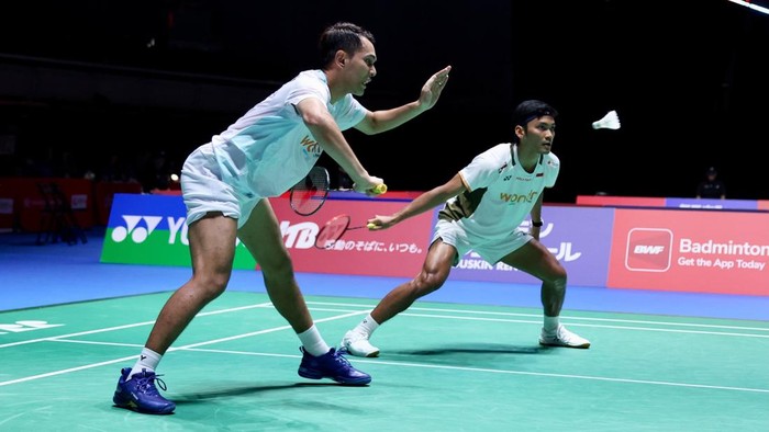 Genap setahun berpasangan, Fajar Alfian/Muhammad Shohibul Fikri kembali ke Japan Open dengan status ranking 2 dunia dan lolos ke 16 besar.