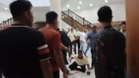 Alamak! Rapat DPRD Riau Memanas hingga Ricuh Pimpinan Dewan vs Anggota