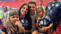 7 Gaya WAGs Argentina Usai Kalahkan Inggris, Istri Messi Hingga Fernandez