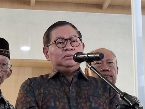 Pramono Buka Opsi Pakai Dana KLB-CSR Perbaiki Sekolah Rusak di Jakarta