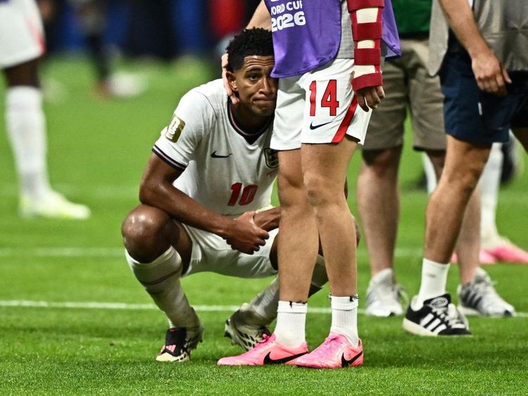 Hancur Hati! Jude Bellingham Tertunduk Lesu Saat Argentina Kubur Mimpi Inggris