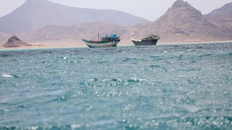 Iran Minta Houthi Tutup Laut Merah Jika AS Serang Pembangkit Listrik
