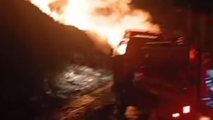 Video: TPA Cipayung Depok Kebakaran