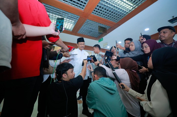 Kemensos Beri Bantuan-Dampingi Anak Penulis Naskah Proklamasi Sayuti Melik