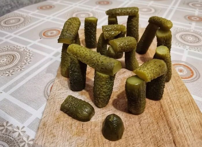 Makanan nyeleneh yang disajikan mirip mainan