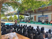 Tinjau MPLS di Lombok Tengah, Abdul Muti Minta Para Siswa Tak Sleep Call