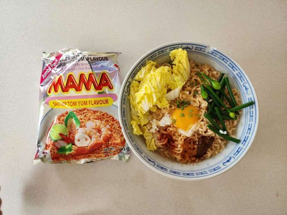 Mie instan Mie instan