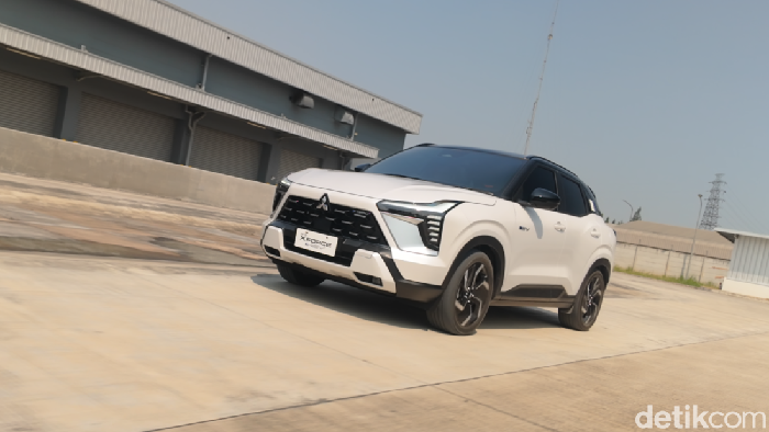 Mitsubishi XFORCE Hybrid