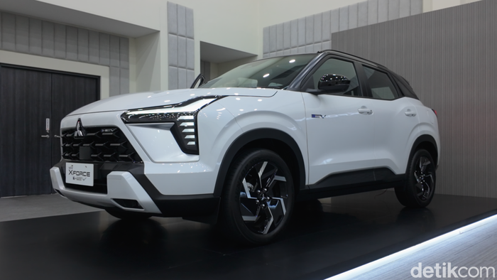 Mitsubishi XFORCE Hybrid