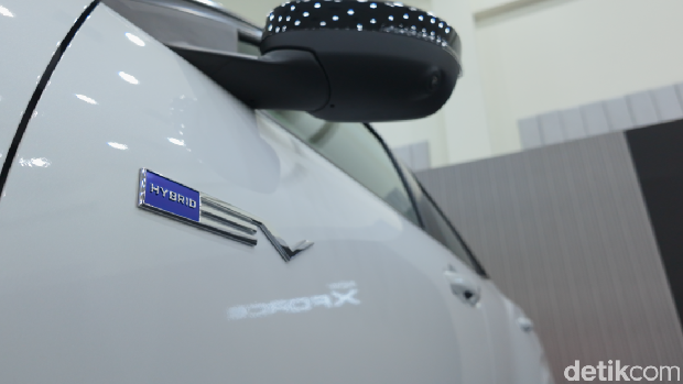 Mitsubishi XFORCE Hybrid
