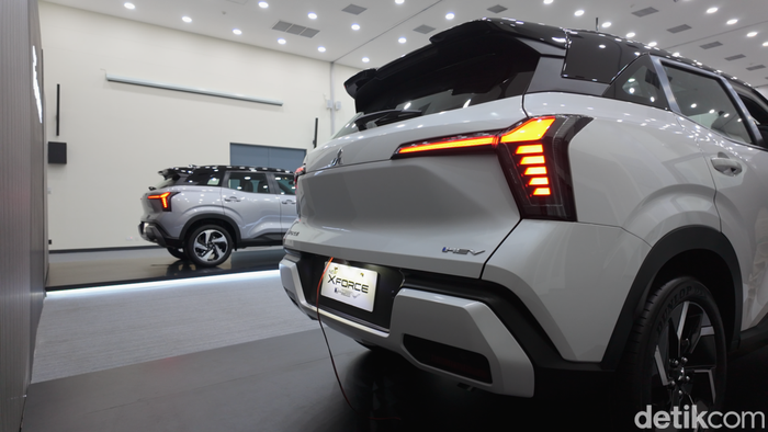 Mitsubishi XFORCE Hybrid