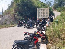Gaji Macet, Pekerja Proyek PLTA Upper Cisokan Blokade Jalur Kantor