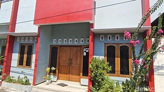 Penampakan Rumah di Gang Sempit Tempat Bupati Sukoharjo Simpan Emas 2,5 Kg