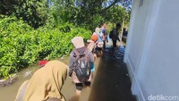 Kondisi tersebut sudah menjadi bagian dari tantangan yang harus dihadapi para guru.