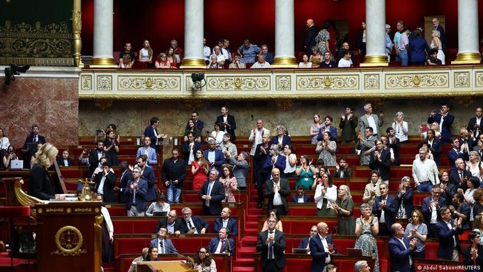 RUU Bantuan Kematian Prancis Tunggu Putusan Dewan Konstitusi