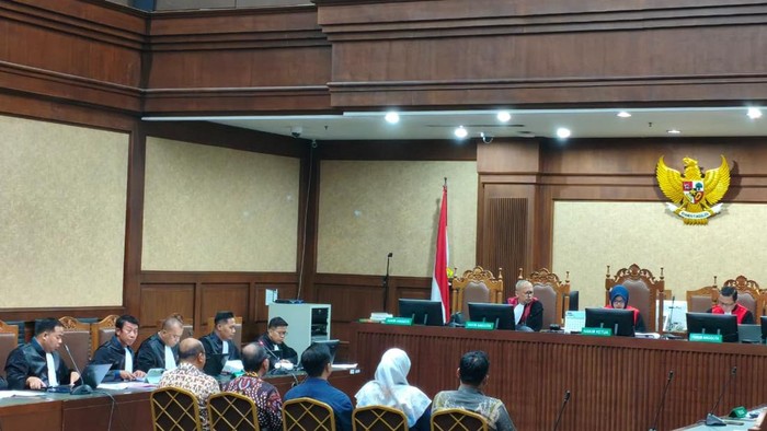 Sidang terdakwa eks Ketua Ombudsman RI, Hery Susanto