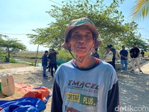 Dari Sawah ke Kampus, Perjuangan Sodik Mengantar Anak Meraih Gelar Sarjana