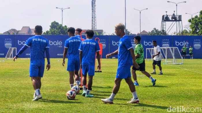 Suasana latihan Persib Bandung