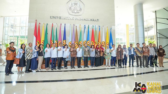 Unpad dipercaya pimpin riset vaksin TB buatan dalam negeri.
