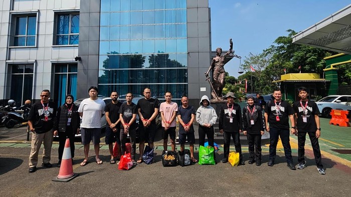 Penyidik Bareskrim Polri telah melimpahkan tersangka dan barang bukti peredaran narkoba di tempat hiburan malam White Rabbit ke Kejaksaan Negeri (Kejari) Jakarta Selatan,Kamis (16/7/2026).