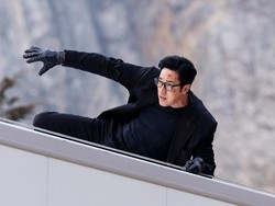 Agent Kim Reactivated Lanjut ke Season 2 hingga So Ji Sub Bagi-bagi Emas
