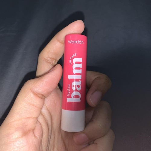 Wardah Hydra Balm - Candy Strawberry
