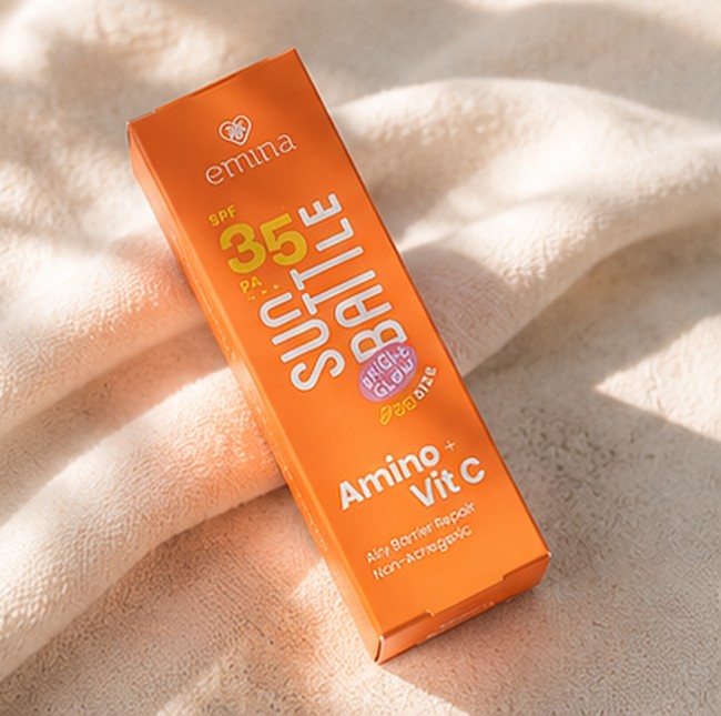 Emina Sun Battle SPF 35 PA+++ Bright Glow Fun Size