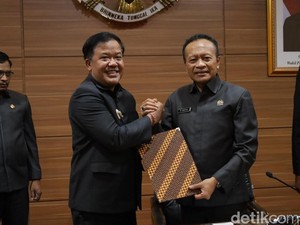 LPJ APBD Bangli 2025 Ditetapkan Jadi Perda, Dewan Soroti Tata Kelola Keuangan