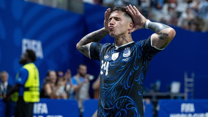 ATLANTA, GEORGIA - JULY 15: Enzo Fernandez of Argentina celebrates after scoring goal during the FIFA World Cup 2026 Semi Final match between England and Argentina at Atlanta Stadium on July 15, 2026 in Atlanta, Georgia. (Photo by Sebastian Frej/Getty Images)