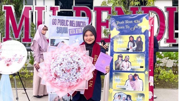 Erika Dewi Agustin, wisudawan Unesa yang ciptakan inovasi pembelajaran matematika lewat tarian.