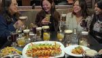 Momen Gisela Cindy Kulineran di Kanada, Cicip Garlic Bread hingga Pretzel