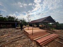 Gudang Kayu Ilegal di Kampar Dibongkar Polisi, Mandor Jadi Tersangka