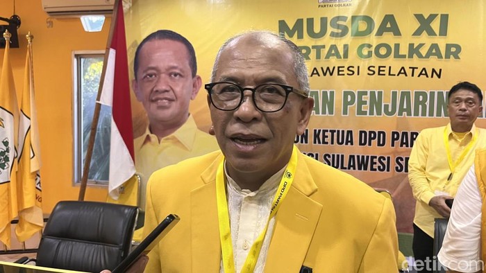 Ilham Arief Sirajuddin (IAS).