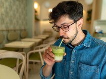 Apa Itu Tren Performative Male yang Viral di Kalangan Gen Z?