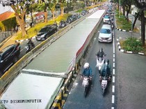 Ada Perbaikan Jalan, Lalin di Jl Kebon Sirih Arah Tugu Tani Jakpus Macet
