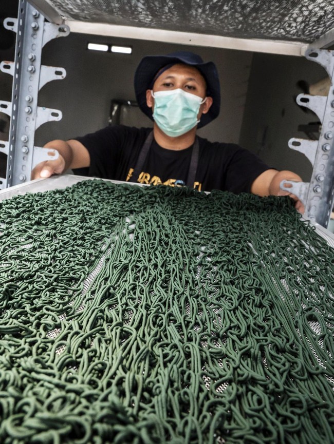 Melihat Spirulina Lokal Dikembangkan untuk Suplemen dan Kosmetik