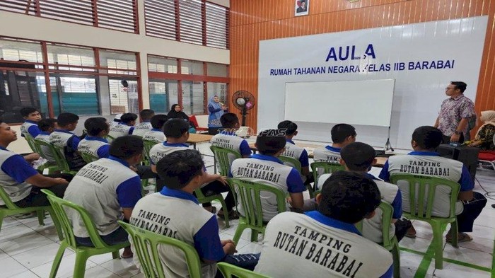 Napi di Kalsel mengikuti program pendidikan kesetaraan Paket A, B, dan C