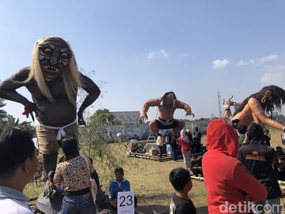 Ogoh-ogoh di Saparan Bekakak Ambarketawang Sleman, Jumat (17/7/2026).
