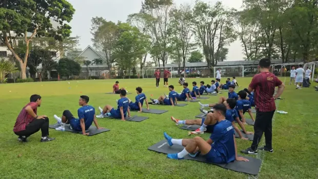 Potret Adhyaksa FC Fokus Latihan Perdana untuk Liga 1. (Dok Adhyaksa FC) Potret Adhyaksa FC Fokus Latihan Perdana untuk Liga 1. (Dok Adhyaksa FC)