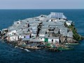 Pulau Ini Lebih Kecil dari Lapangan Bola, Dihuni Ribuan Orang