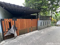 Penampakan Rumah Warga di Depok Usai Diteror Tetangga, Pagar Rusak