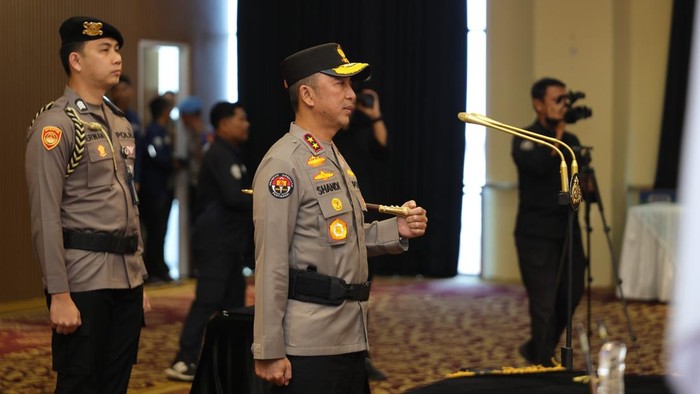 Sertijab PJU-Kapolres, Kapolda Sumsel Dorong Peningkatan Kinerja & Layanan